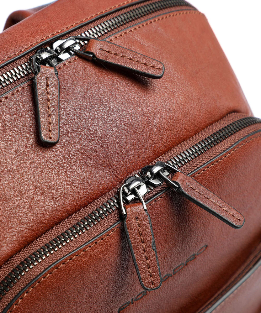 Piquadro Black Square Laptop backpack cuoio