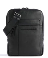 Piquadro Finn Olkalaukku black