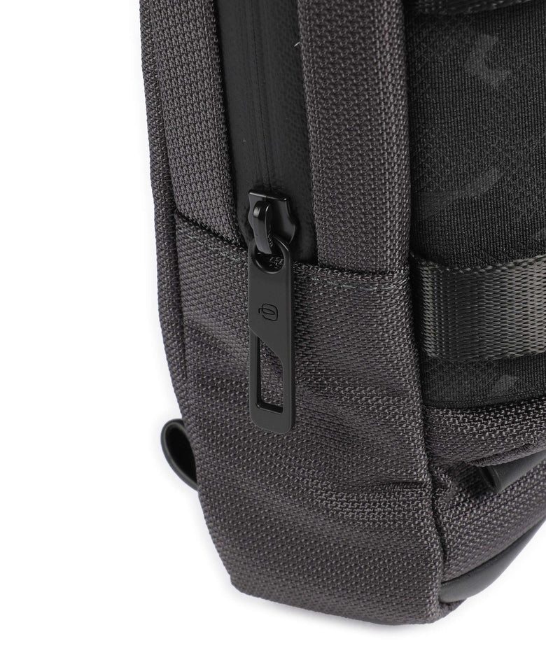 Piquadro FX Crossbody bag nero