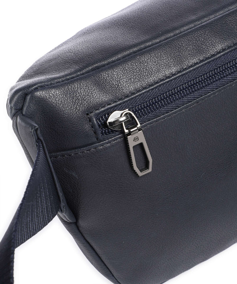 Piquadro S134 Fanny pack blue