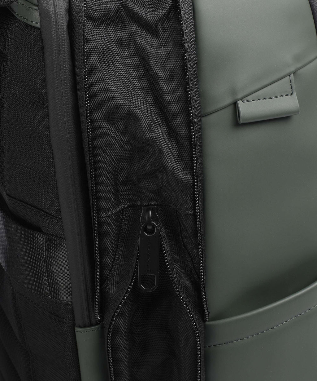 Piquadro Corner Special Backpack green