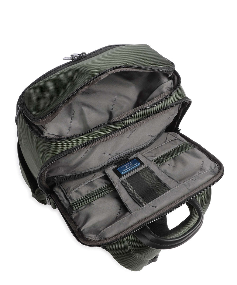 Piquadro Brief Travel backpack green