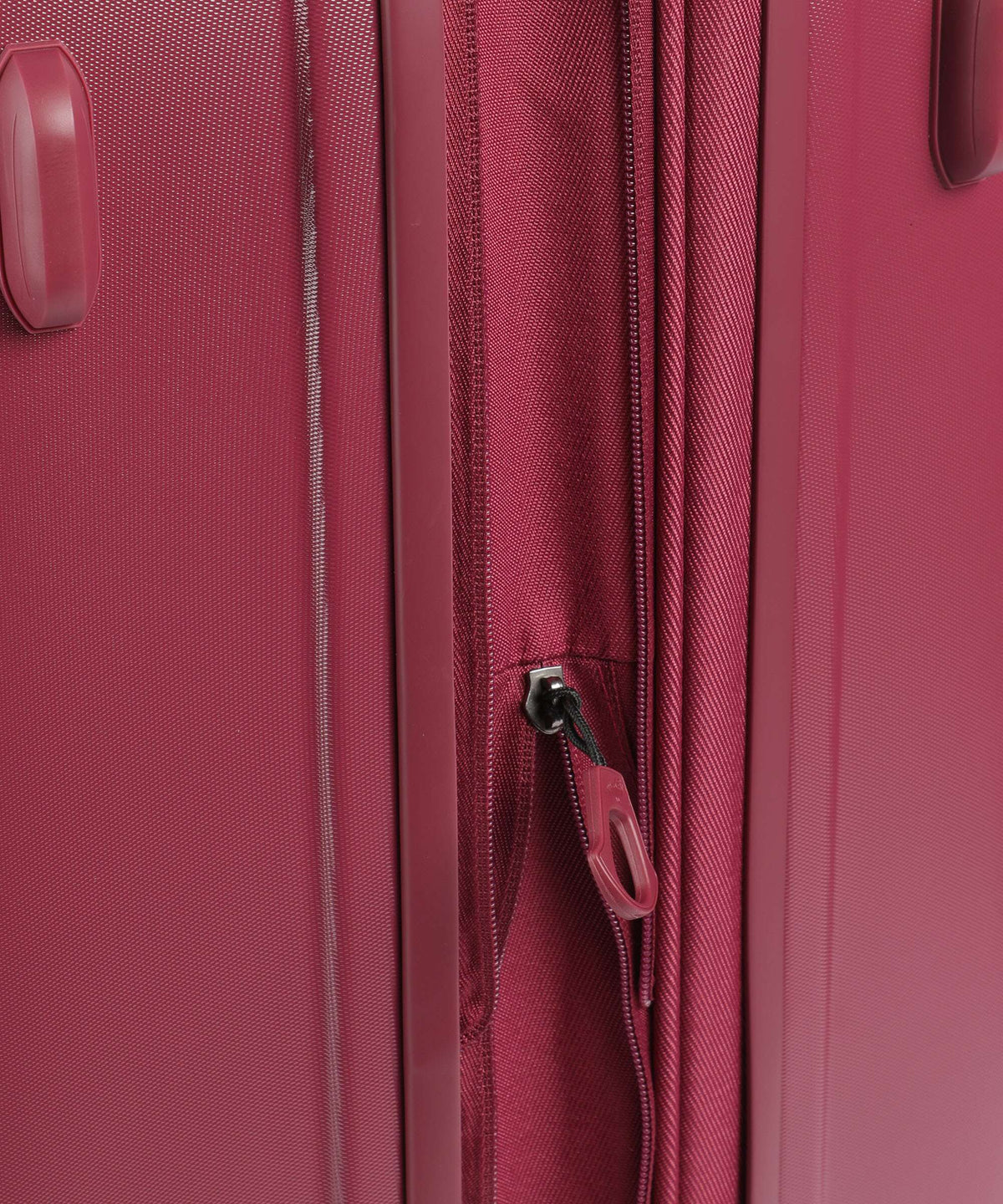 Mandarina Duck Logoduck+ Spinner (4 wheels) grape