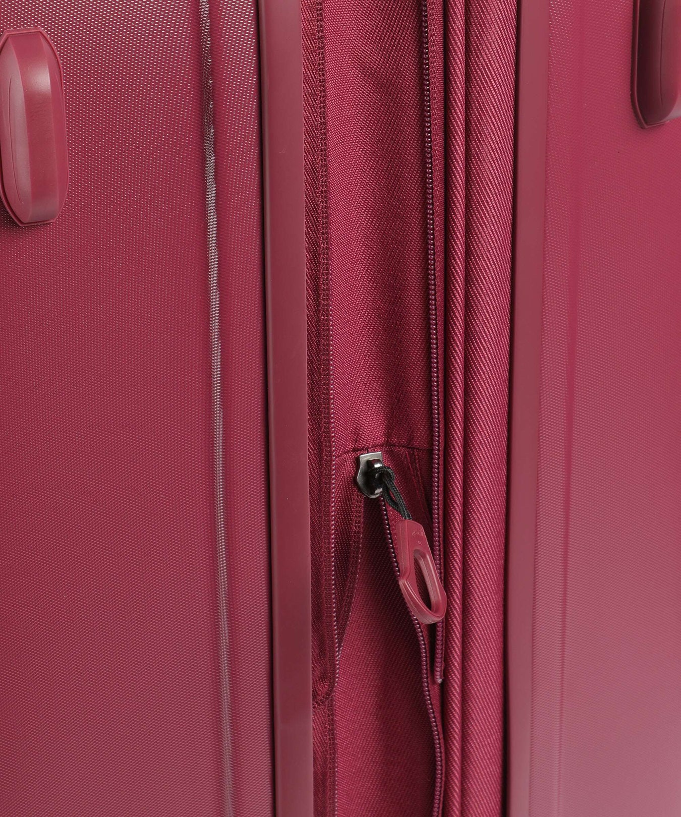 Mandarina Duck Logoduck+ Spinner (4 wheels) grape