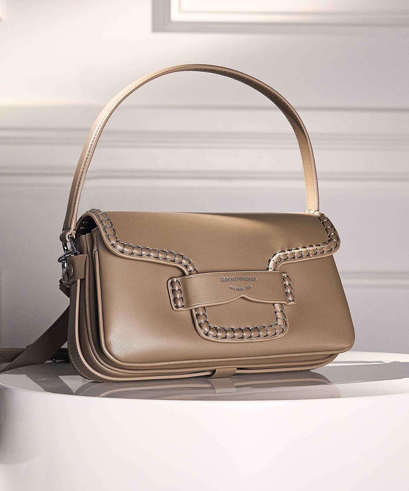 Emporio Armani Mina Shoulder bag taupe