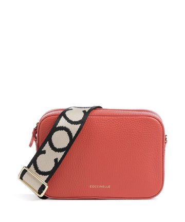 Coccinelle Tebe Olkalaukku grenadine red