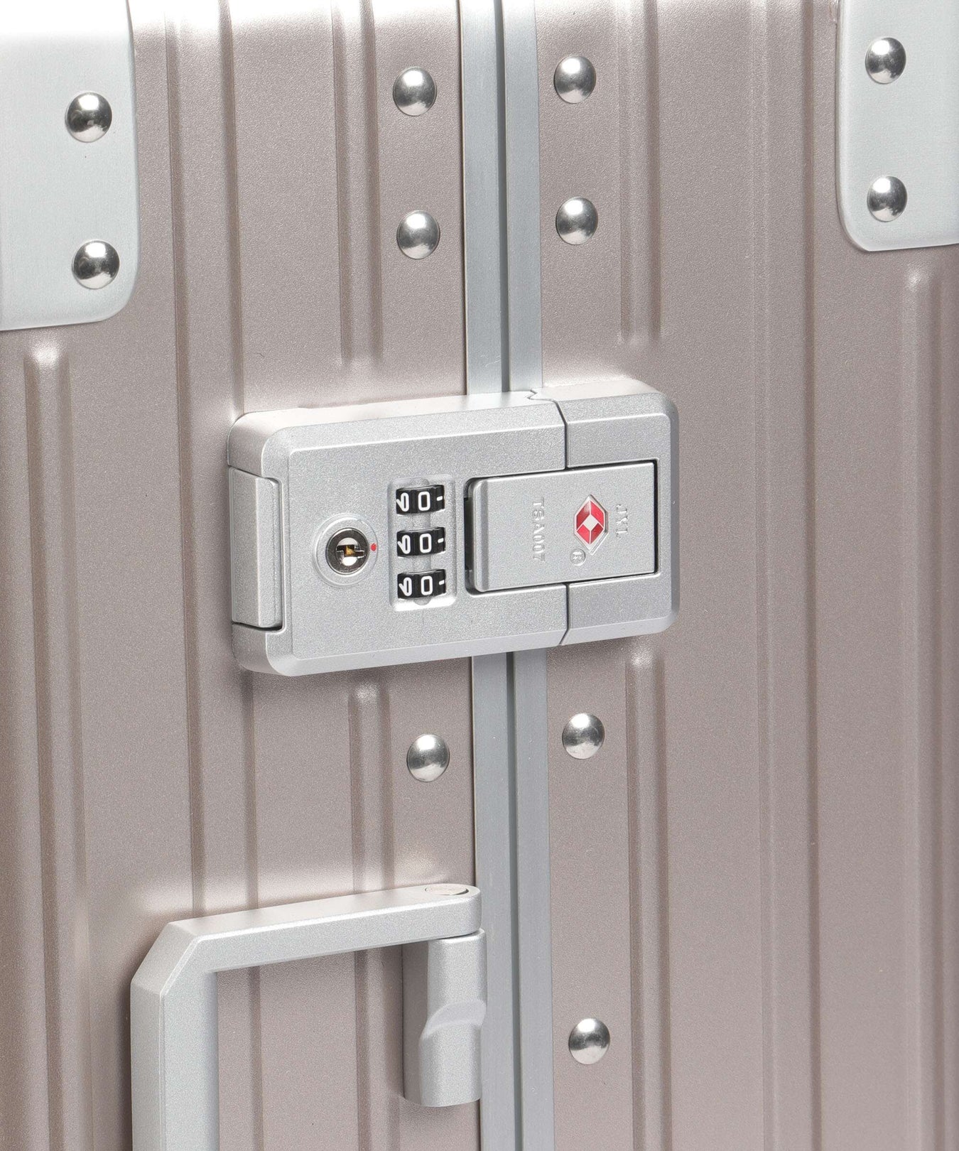 Aleon Fortis 21 International Spinner (4 wheels) rose gold