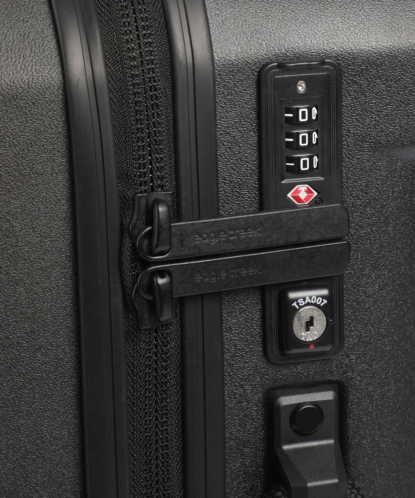 Eagle Creek Tarmac Spinner (4 wheels) black