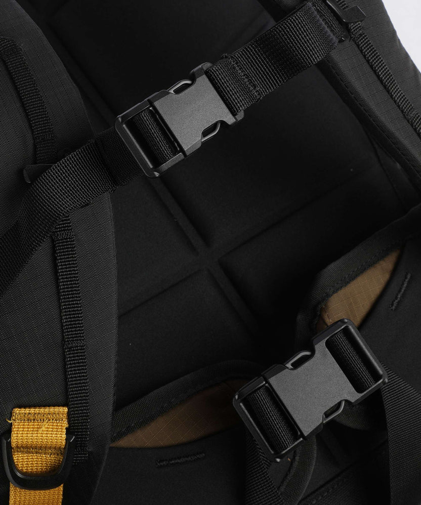 Topo Designs Rover Trail 22 Hiking backpack desert palm/sahara