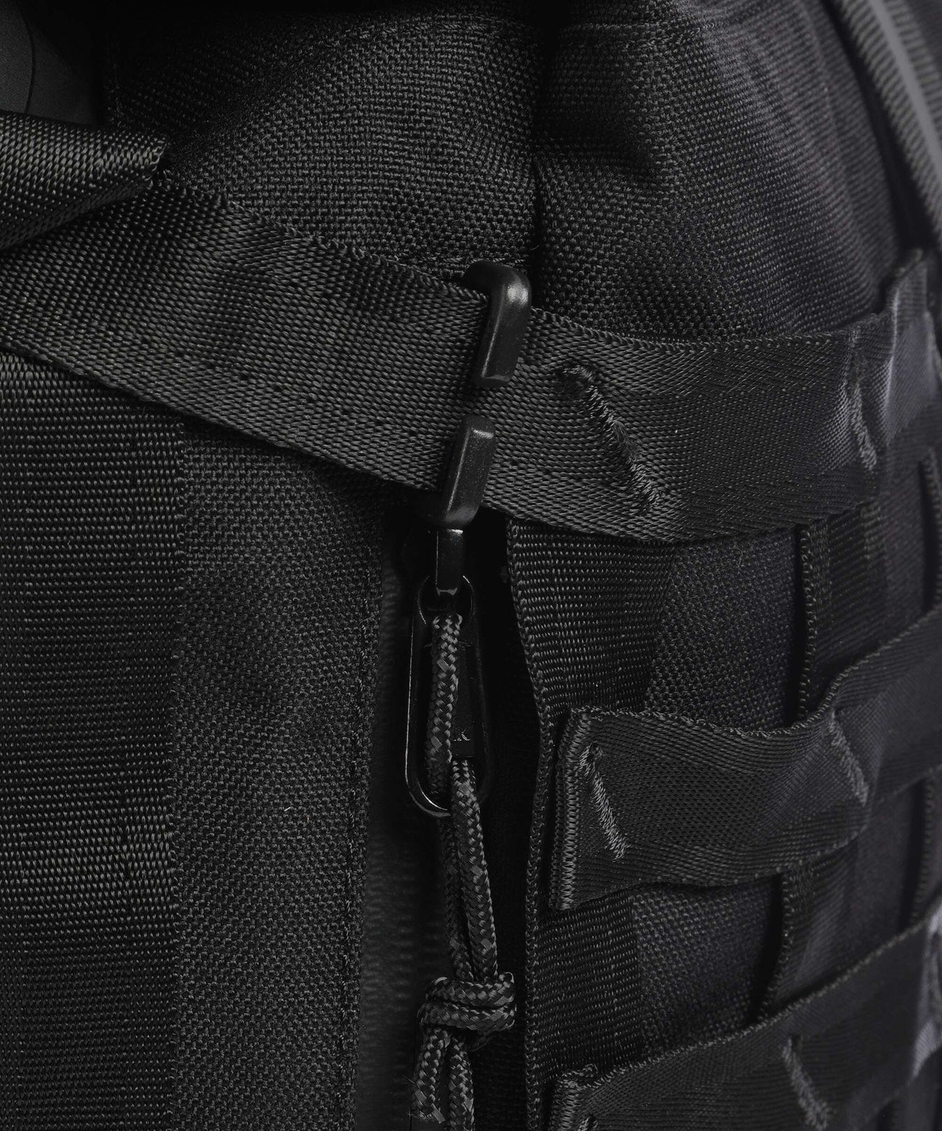 Chrome Barrage 34L Rolltop backpack black