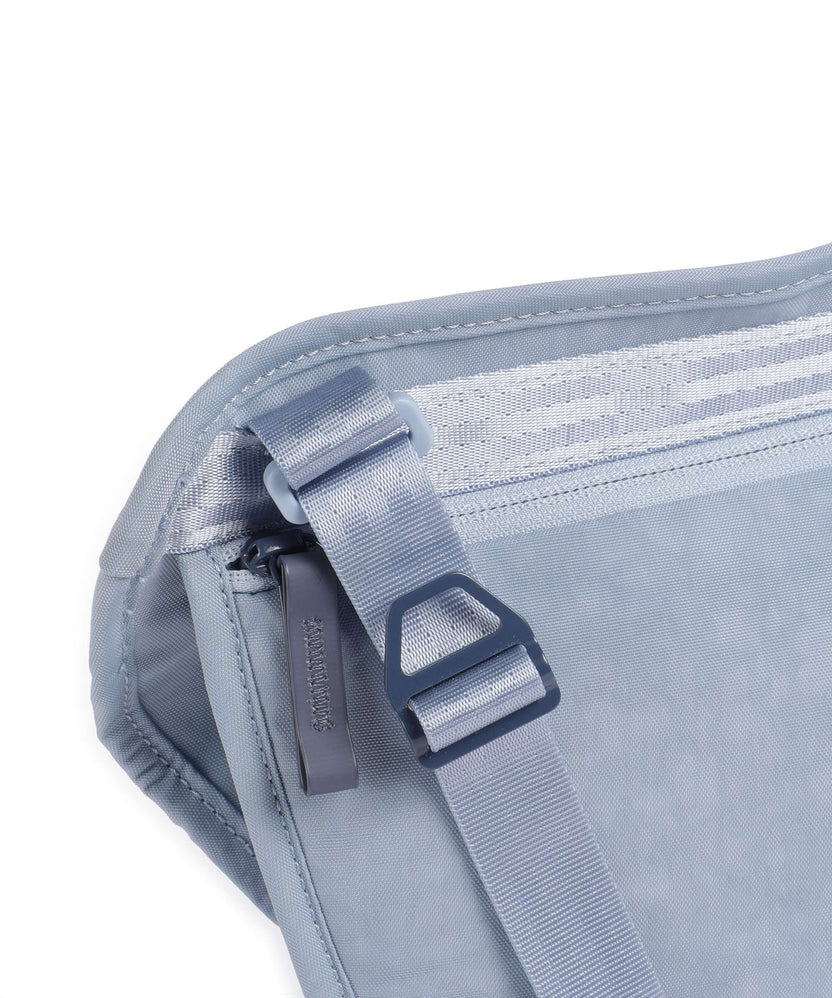 Chrome District Collection Sodo 3L Fanny pack ice shadow