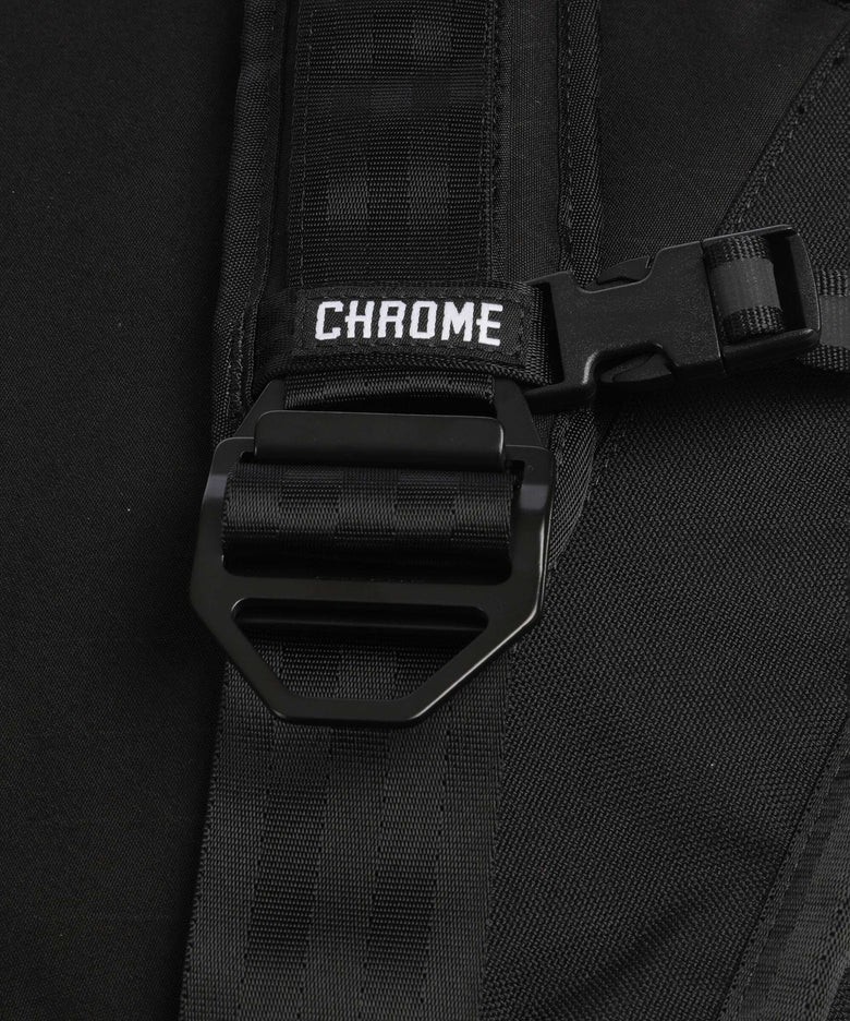 Chrome Barrage 16L Tote bag black