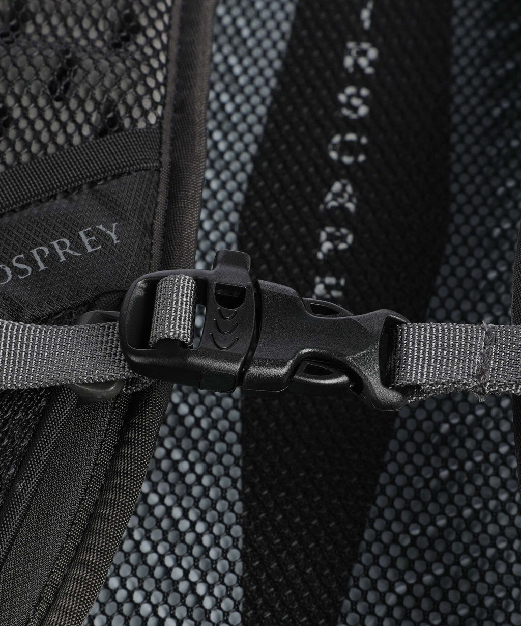 Osprey Sportlite 30 M/L Hiking backpack dark charcoal grey