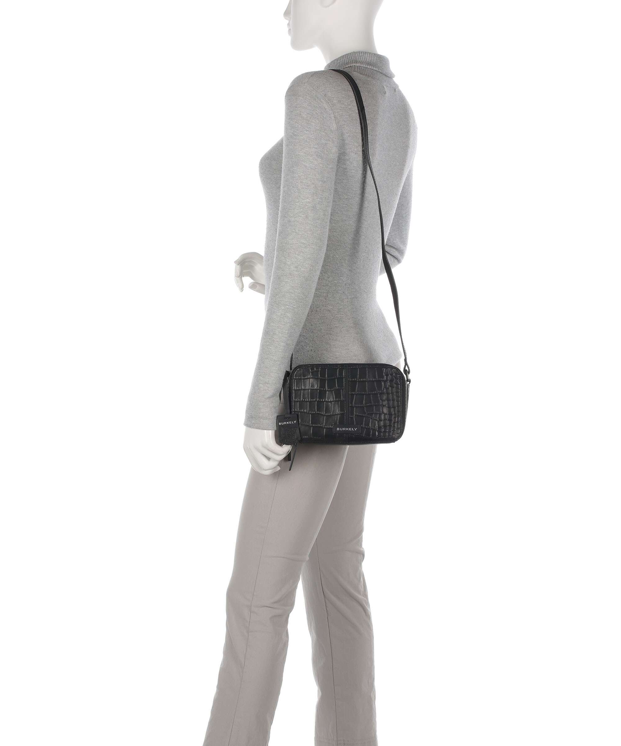 Burkely Cool Colbie Crossbody bag bear black