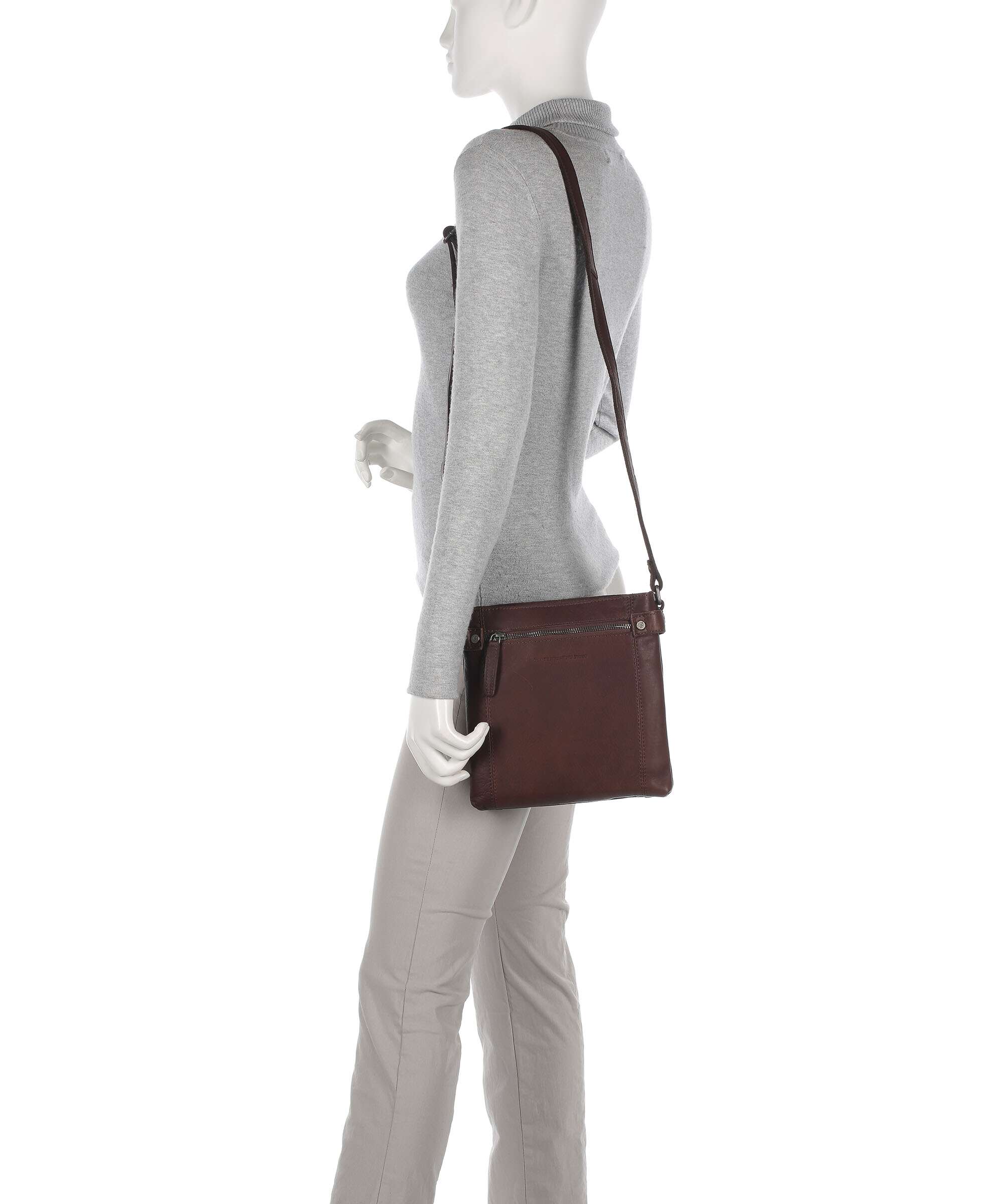 The Chesterfield Brand Wax Pull Up Cow Brandis Crossbody bag brown