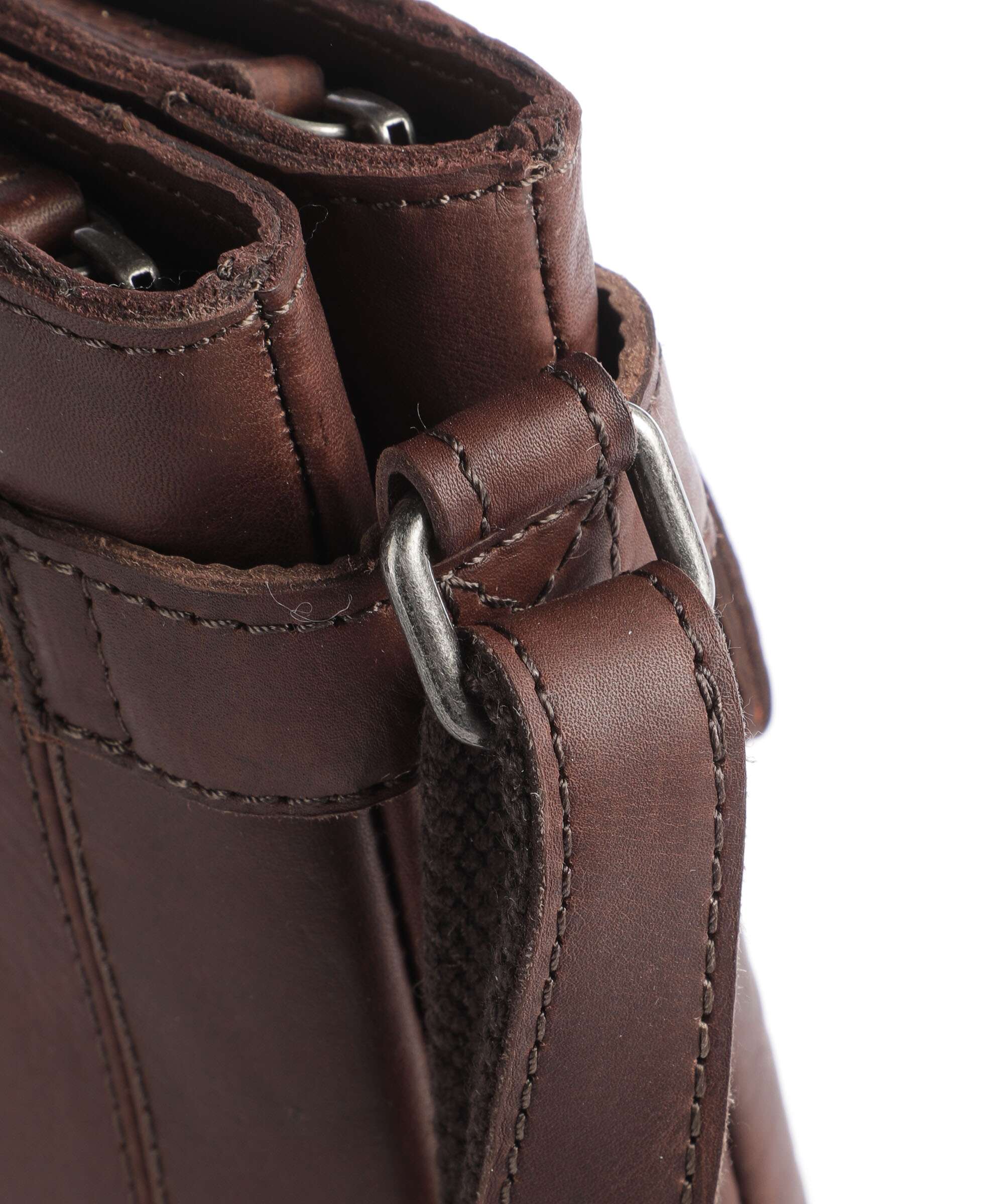 The Chesterfield Brand Wax Pull Up Cow Brandis Crossbody bag brown
