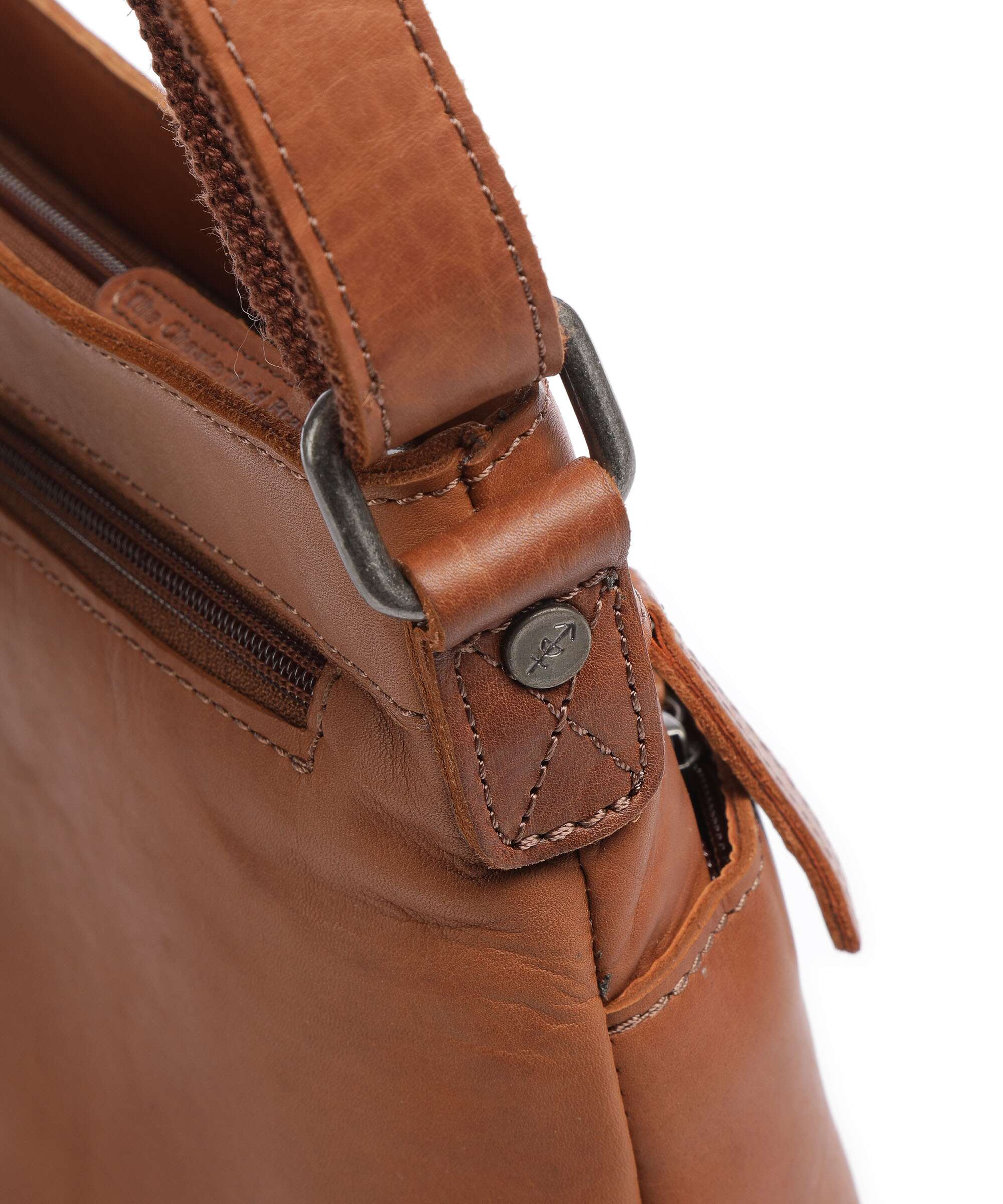 The Chesterfield Brand Wax Pull Up Cow Almeria Crossbody bag cognac