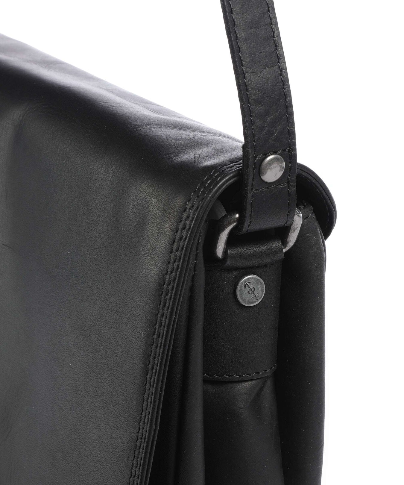 The Chesterfield Brand Wax Pull Up Cow Laverton Crossbody bag black