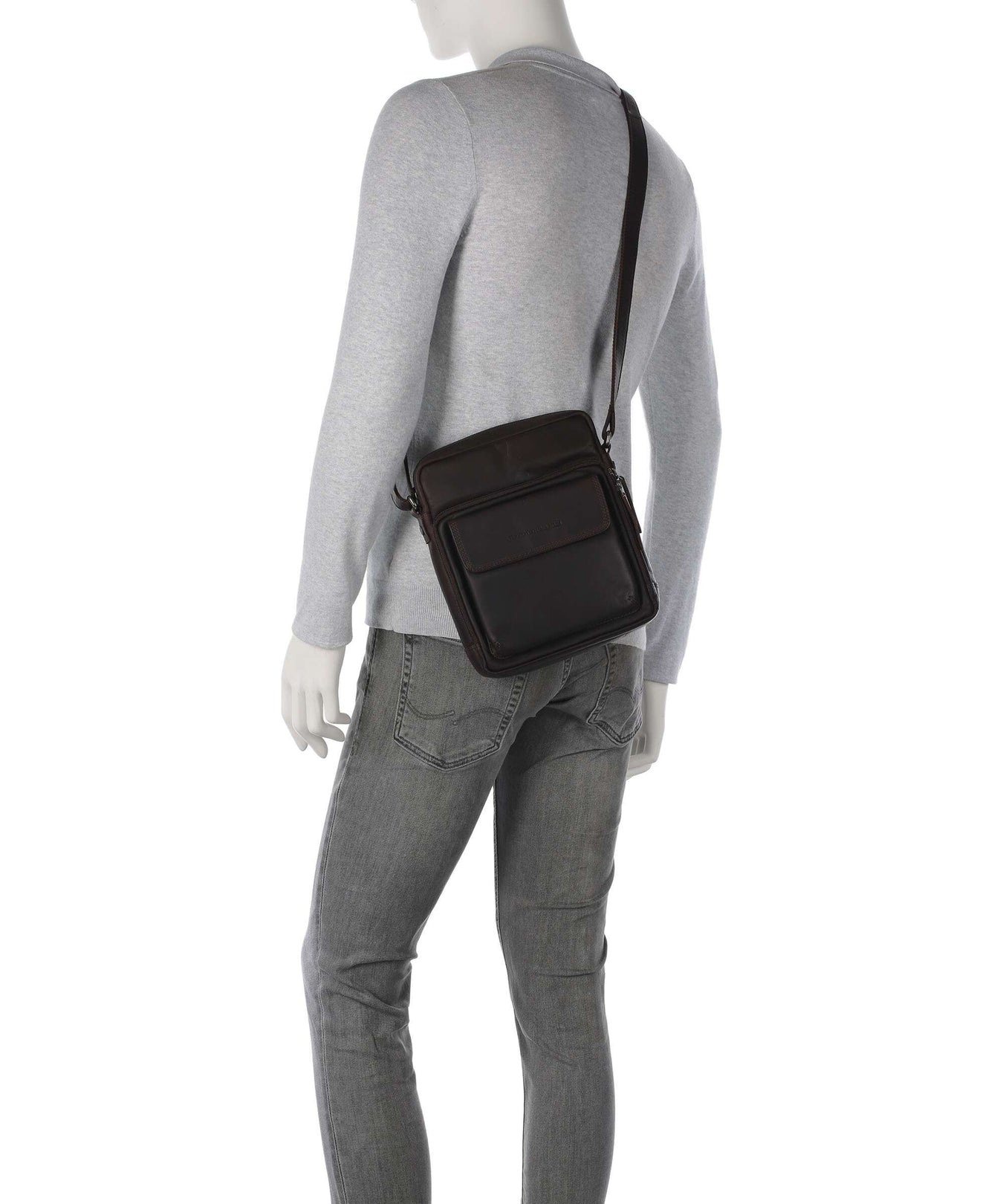 The Chesterfield Brand Wax Pull Up Cow Montira Crossbody bag brown