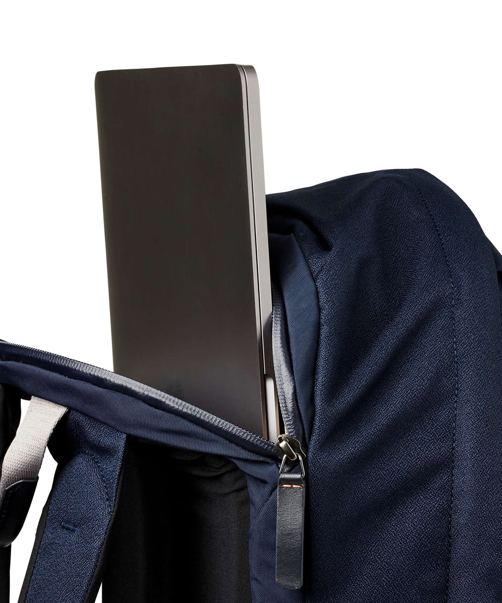 Bellroy Classic 24L Plus Backpack navy