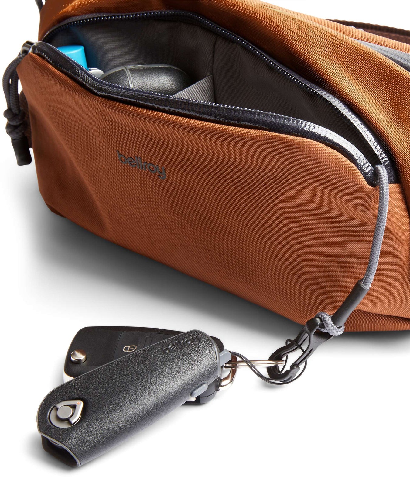 Bellroy Venture 2.5L Ready Fanny pack bronze