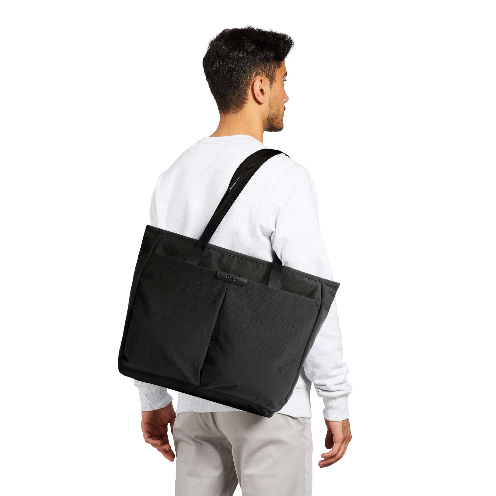 Bellroy Tokyo 15 Wonder Tote bag deep plum