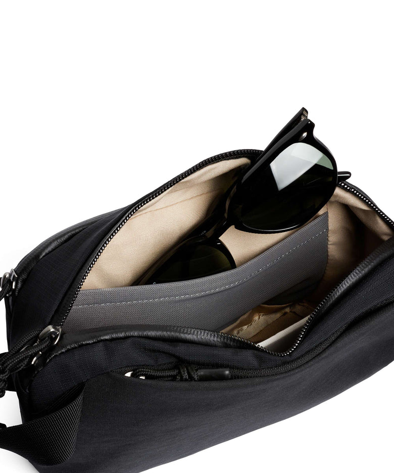 Bellroy Venture 2.5 Ready Belt bag black