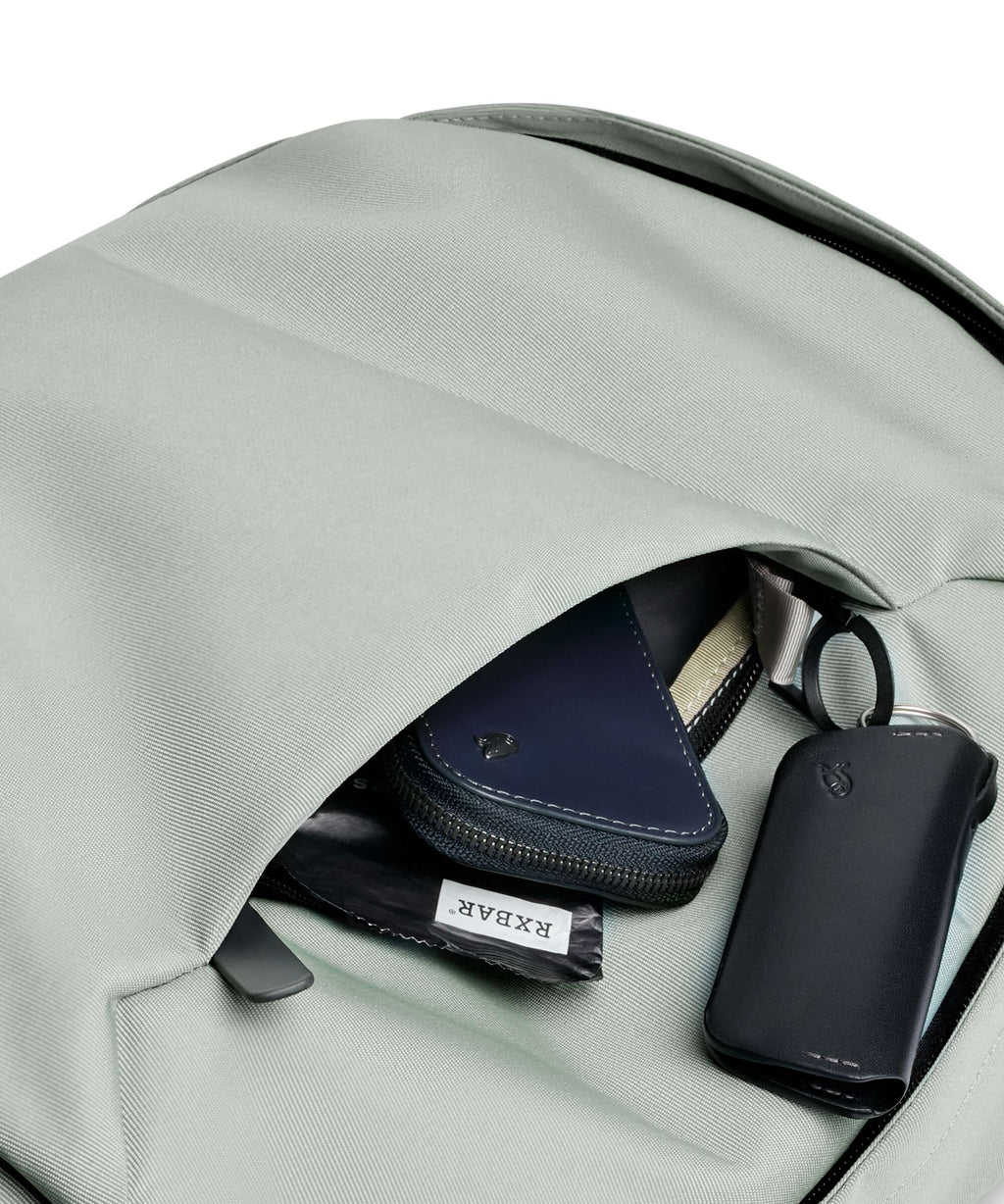 Bellroy Classic 20L Backpack eucalyptus