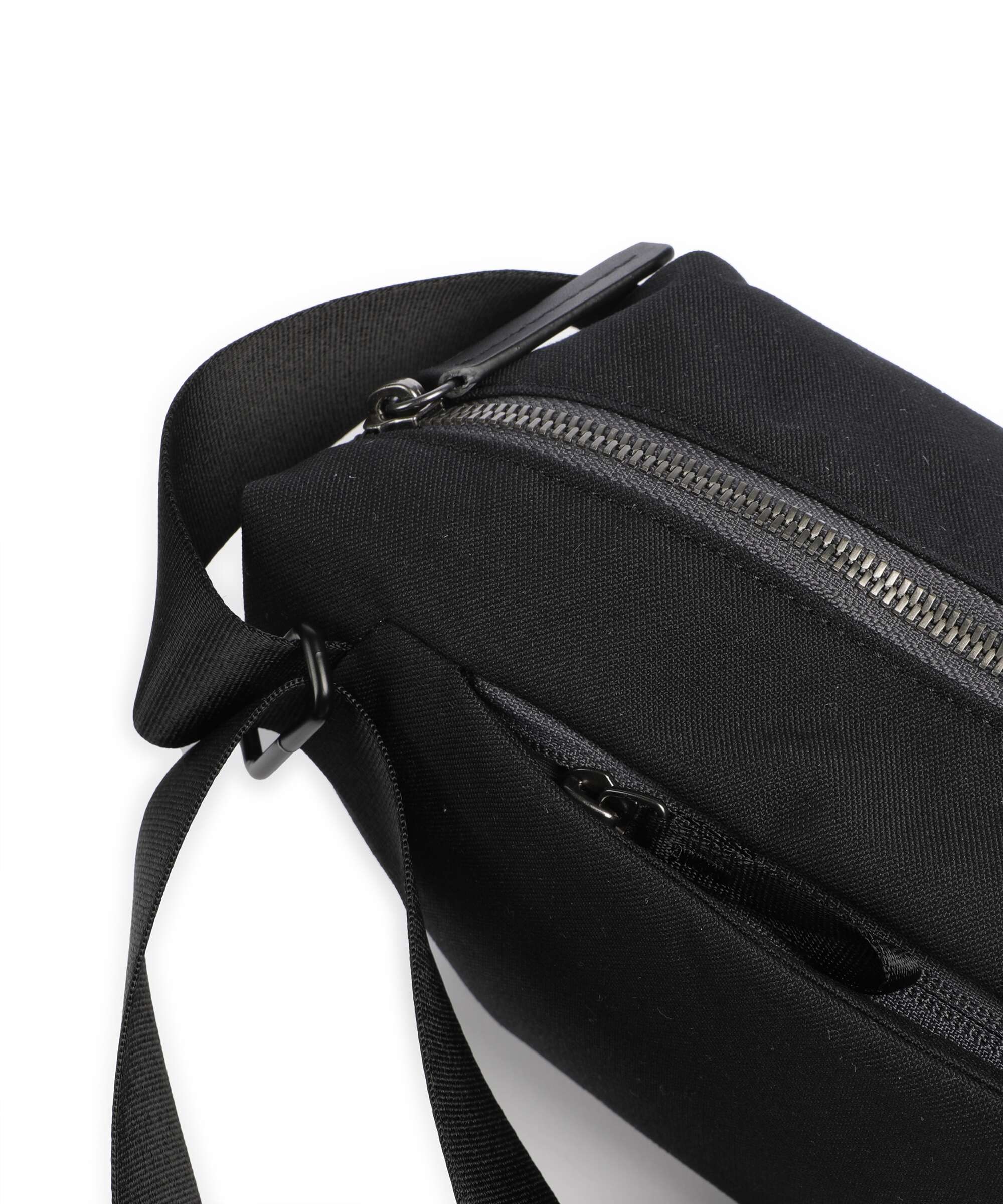 Bellroy Classic 7 Sling bag black