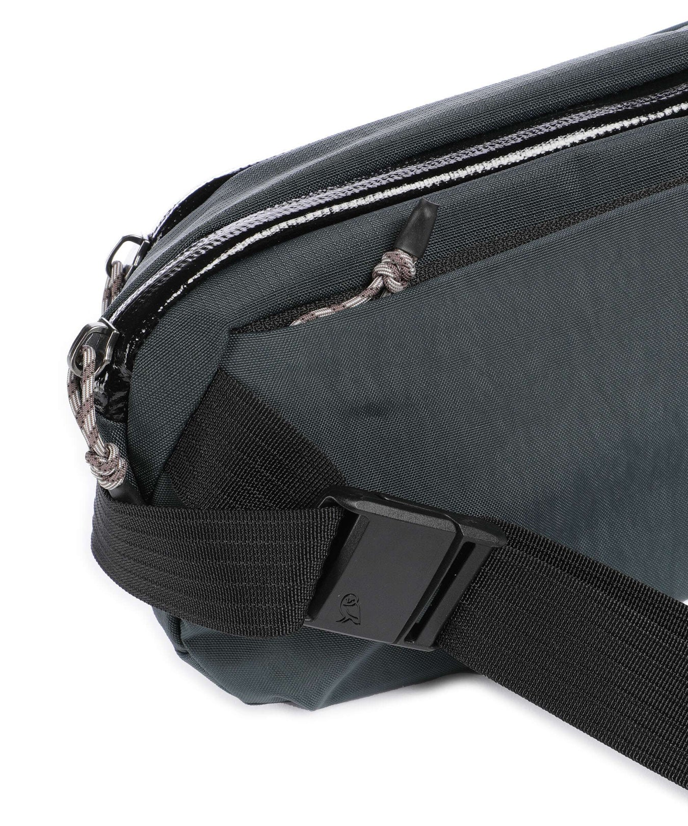 Bellroy Venture 2.5L Ready Fanny pack deep ocean